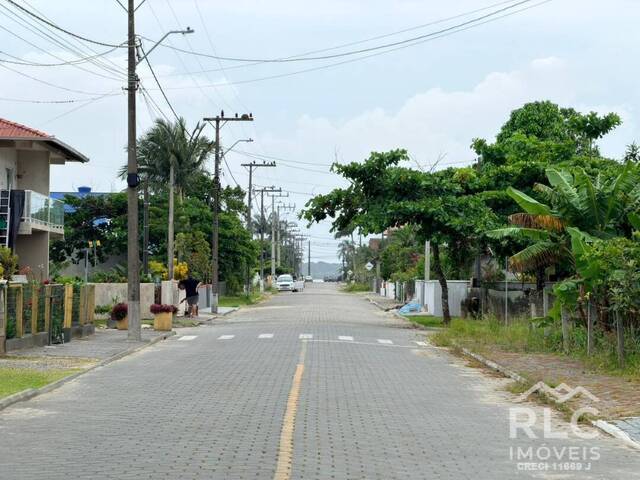 Terreno para Venda em Balneário Barra do Sul - 4