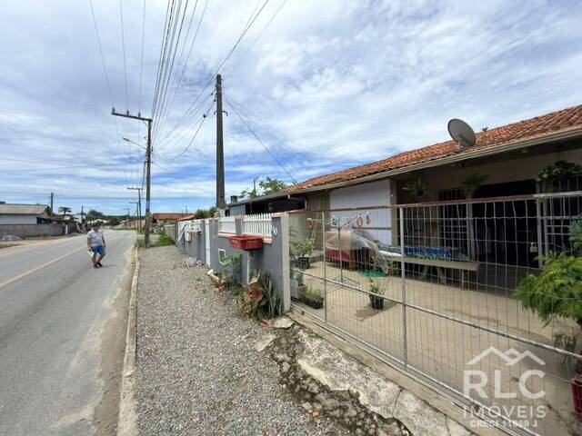 #0142 - Casa para Venda em Balneário Barra do Sul - SC - 1