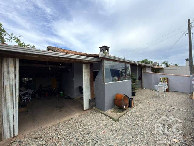 #0142 - Casa para Venda em Balneário Barra do Sul - SC - 2