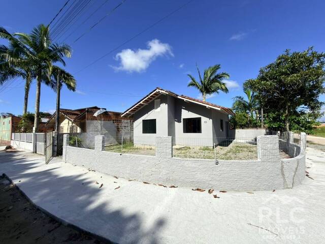#0144 - Casa para Venda em Balneário Barra do Sul - SC - 1