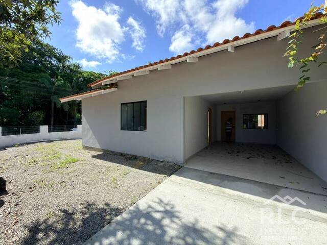 #0144 - Casa para Venda em Balneário Barra do Sul - SC - 2