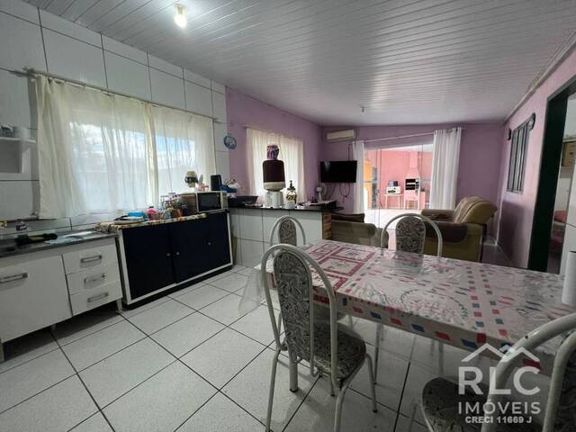 Casa para Venda em Balneário Barra do Sul - 4