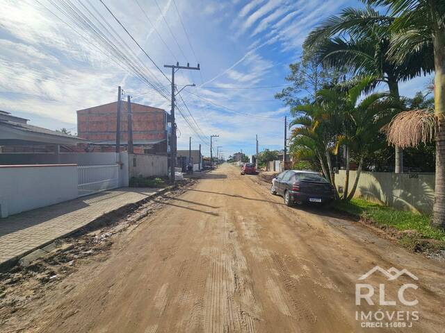 Terreno para Venda em Balneário Barra do Sul - 4