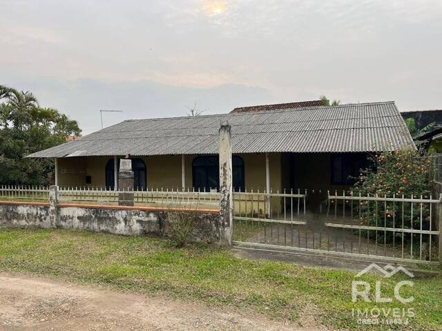 #0185 - Casa para Venda em Balneário Barra do Sul - SC - 2