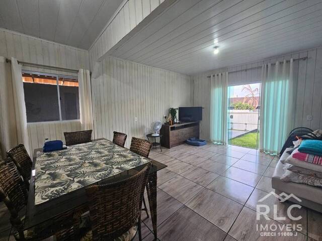#0190 - Casa para Venda em Balneário Barra do Sul - SC - 3