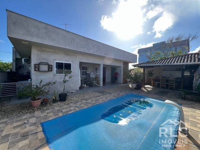 #0204 - Casa para Venda em Balneário Barra do Sul - SC - 1