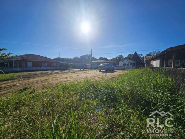 Terreno para Venda em Balneário Barra do Sul - 2