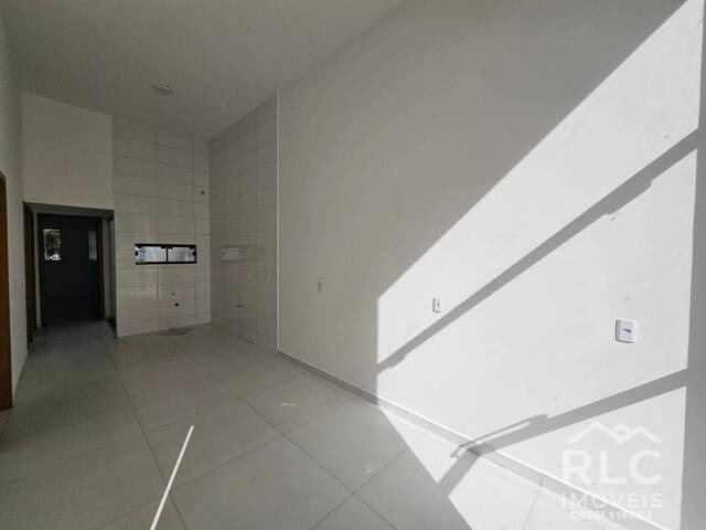 Casa para Venda em Balneário Barra do Sul - 5