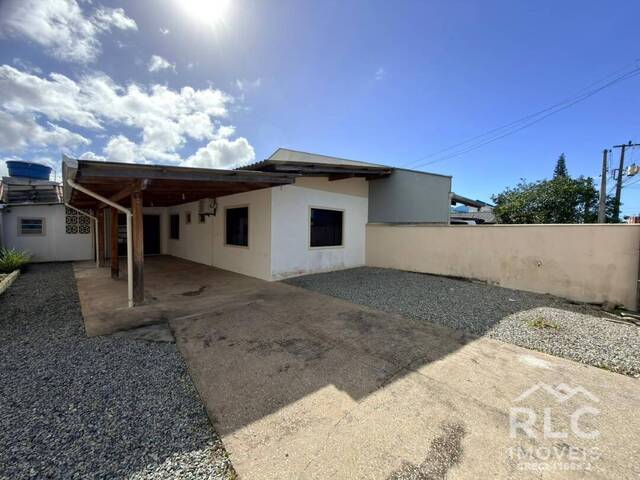 #0224 - Casa para Venda em Balneário Barra do Sul - SC