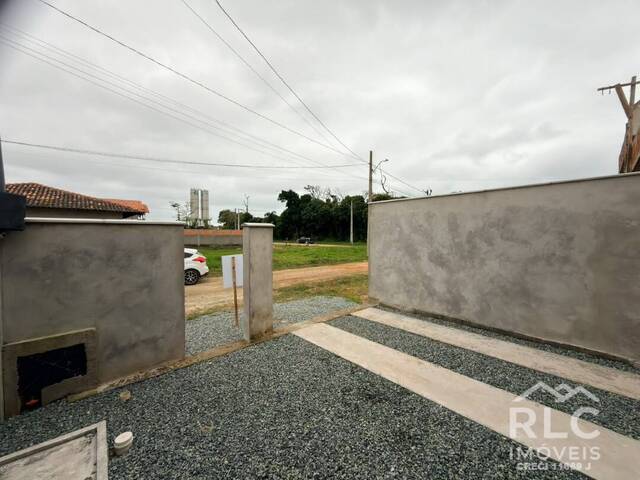 Casa para Venda em Balneário Barra do Sul - 5
