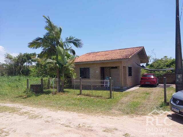 #0229 - Casa para Venda em Balneário Barra do Sul - SC - 1