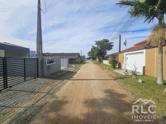 Terreno para Venda em Balneário Barra do Sul - 4