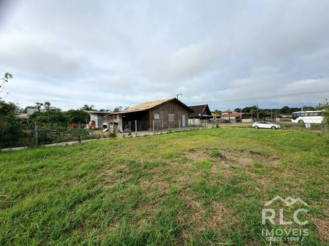 Terreno para Venda em Balneário Barra do Sul - 2