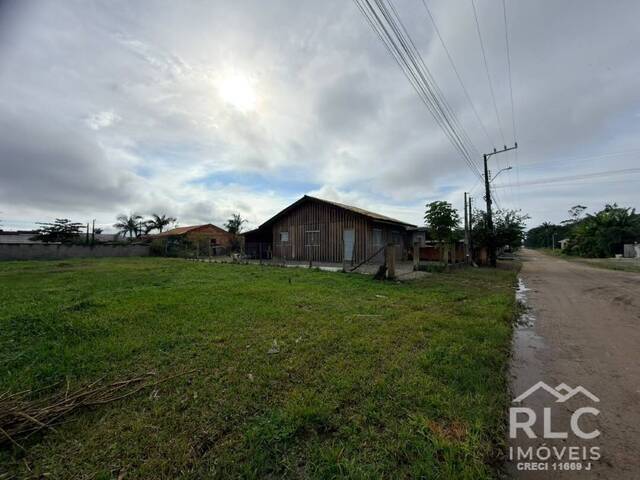 Terreno para Venda em Balneário Barra do Sul - 3