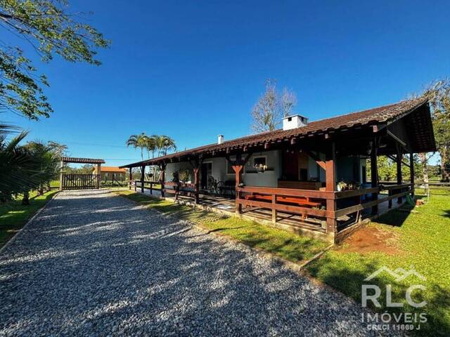 Casa para Venda em Balneário Barra do Sul - 3