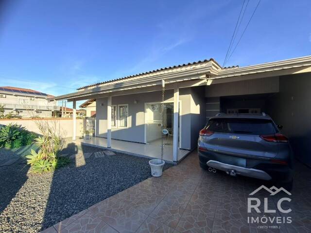 Casa para Venda em Balneário Barra do Sul - 2