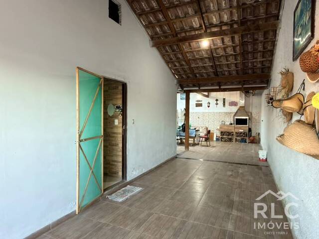 Casa para Venda em Balneário Barra do Sul - 4