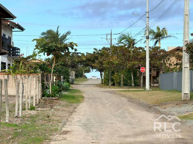 Terreno para Venda em Balneário Barra do Sul - 4