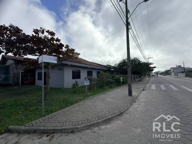 Casa para Venda em Balneário Barra do Sul - 3