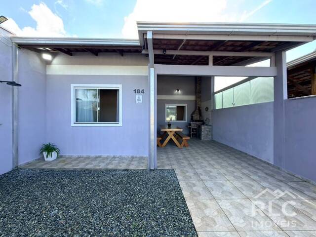 Casa para Venda em Balneário Barra do Sul - 2