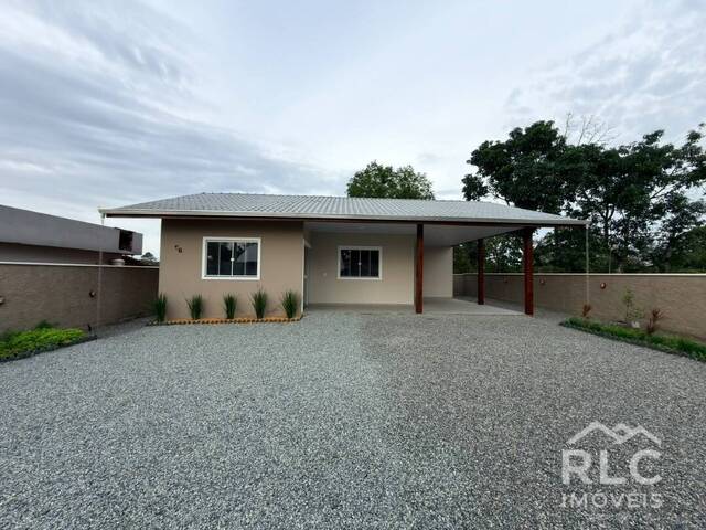 Casa para Venda em Balneário Barra do Sul - 2