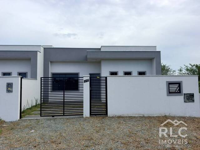 #0307 - Casa para Venda em Balneário Barra do Sul - SC - 2