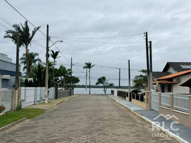 #0310 - Casa para Venda em Balneário Barra do Sul - SC - 3
