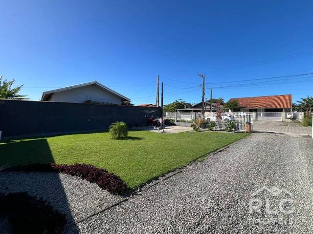 #0312 - Casa para Venda em Balneário Barra do Sul - SC - 2