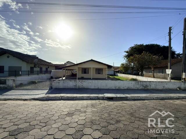 #0323 - Casa para Venda em Balneário Barra do Sul - SC - 2